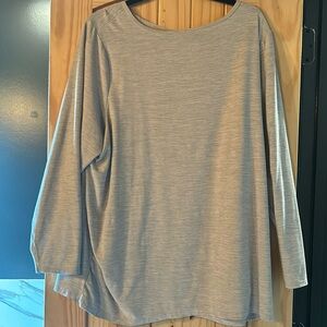 Maternity Sportsback Alethic top old navy 2X